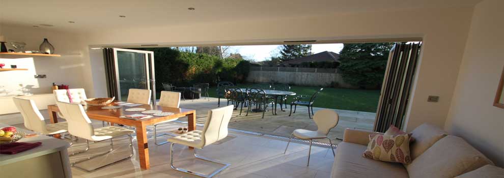 Aluminium bi-folding doors